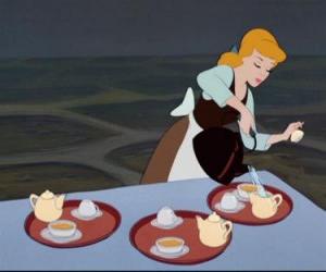 Puzzle Après la mort de son père, Cendrillon est forcé de faire une bonne