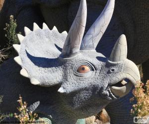Puzzle Dinosaure triceratops à trois cornes
