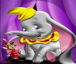 Puzzle Dumbo et son ami, Timothée le souris, dans le spectacle de cirque avec son uniformes de travail