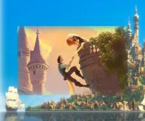 Puzzle Flynn grimpant au sommet de la tour à l'aide de longs cheveux de Raiponce comme une corde