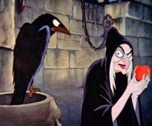 Puzzle La reine avec sa pomme empoisonnée parle corbeau