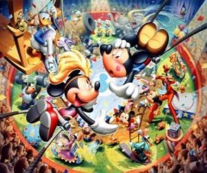 Puzzle Mickey Mouse et ses amis dans un spectacle de cirque