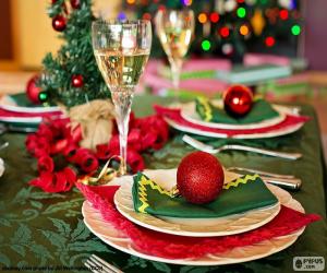 Puzzle Table décorée pour la célébration de Noël