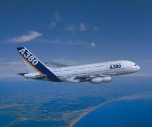 Puzzle Airbus A380 est le plus gros avion de ligne dans le monde