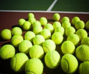 Puzzle Balles de tennis sur le court