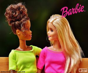 Puzzle Barbie avec una amie