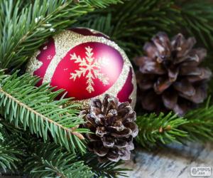 Puzzle Boule avec des feuilles de sapin