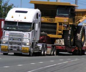 Puzzle Camion, transportant une grosse benne