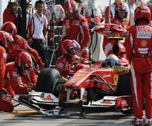 Puzzle Fernando Alonso dans les stands - Ferrari - Monza 2010