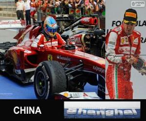Puzzle Fernando Alonso fête sa victoire au Grand prix de la Chine de 2013