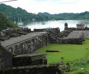 Puzzle Fortifications de la côte caraïbe du Panama : Portobelo et San Lorenzo