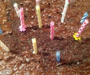 Puzzle Gâteau au chocolat avec des bougies