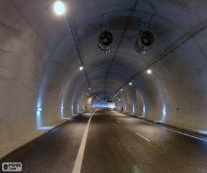 Puzzle Intérieur du tunnel