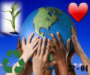Puzzle Jour de la Terre, le 22 avril. Un hereux monde, un monde du recyclage et avec amour pour l'environnement