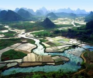 Puzzle La Chine rurale, les champs de riz et de la rivière