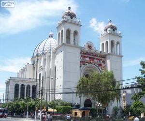 Puzzle La Metropolitana cathédrale du divin Sauveur du monde, San Salvador, El Salvador