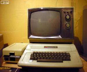 Puzzle L'Apple II est l'un des premiers ordinateurs personnels au monde fabriqué à grande échelle (1977)