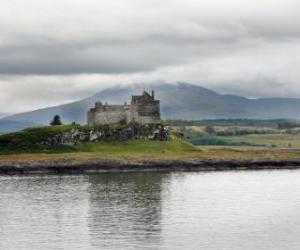 Puzzle Le château sur une colline