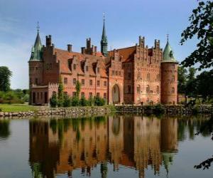 Puzzle Le Château d'Egeskov, île de Fionie, Danemark