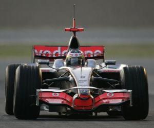 Puzzle Lewis Hamilton pilotant sa F1