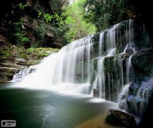 Puzzle Lit de la rivière de Rupit, Cataluña, Espagne