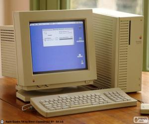 Puzzle Macintosh Quadra (1991-1994)