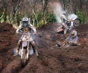 Puzzle Moto-cross beaucoup de boue 