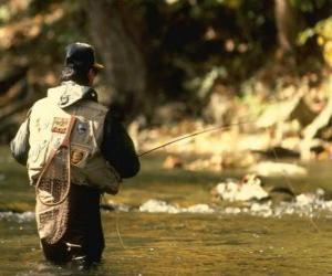 Puzzle Pêcheur de la rivière en action