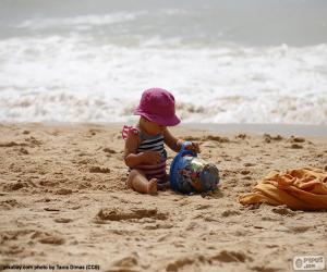 Puzzle Petite fille sur la plage