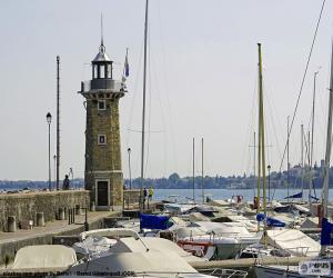 Puzzle Phare à Desenzano del Garda, Italie