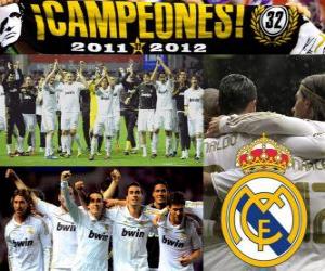 Puzzle Real Madrid, champion de la ligue espagnole de football 2011-2012