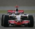 Lewis Hamilton pilotant sa F1