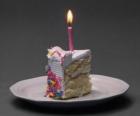 Gâteau d'anniversaire, à la lumière des bougies