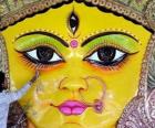 Tête de la déesse Durga, un des aspects de Pârvâti