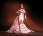 Barbie avec vêtement de fantaisie pour fête