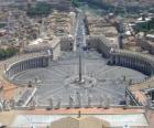 Place Saint Pierre au Vatican, le Saint-Siège.