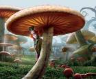 Le chapelier fou (Johnny Depp), cachés sous un champignon