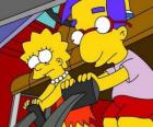 Lisa ainsi le meilleur ami de Bart, Milhouse jouer avec les pédales de la voiture