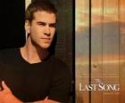 Affiche promotionnelle La dernière chanson (Liam Hemsworth)