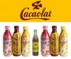 Cacaolat est une marque de milk-shake et le cacao, mais il ya aussi la vanille et fraise secoue.