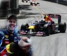 Sebastian Vettel célèbre sa victoire dans le Grand Prix de Monaco (2011)