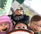 Les filles et Gru s'amuser au parc d'attractions