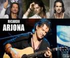 Ricardo Arjona, est un chanteur guatémaltèque