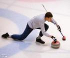 Athlète pratiquant le curling