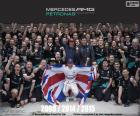 Lewis Hamilton, champion du monde de formule 1 2015 avec Mercedes. Son troisième titre 2008, 2014 et 2015