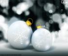 Deux boules blanches Noël