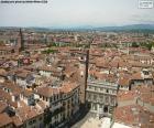 Vérone est la capitale de la province de Vérone, la ville passe le fleuve Adige, Italie