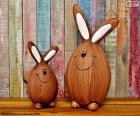 Deux belles figures de lapins de Pâques