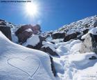 Coeur dans la neige