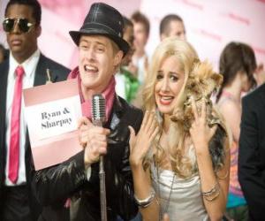 Puzzle Ryan Evans (Lucas Grabeel), Sharpay Evans (Ashley Tisdale) excité